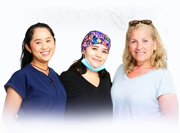 Equipo dental experimentado en Paradise Dental Los Cabos para tratamientos dentales de alta calidad.